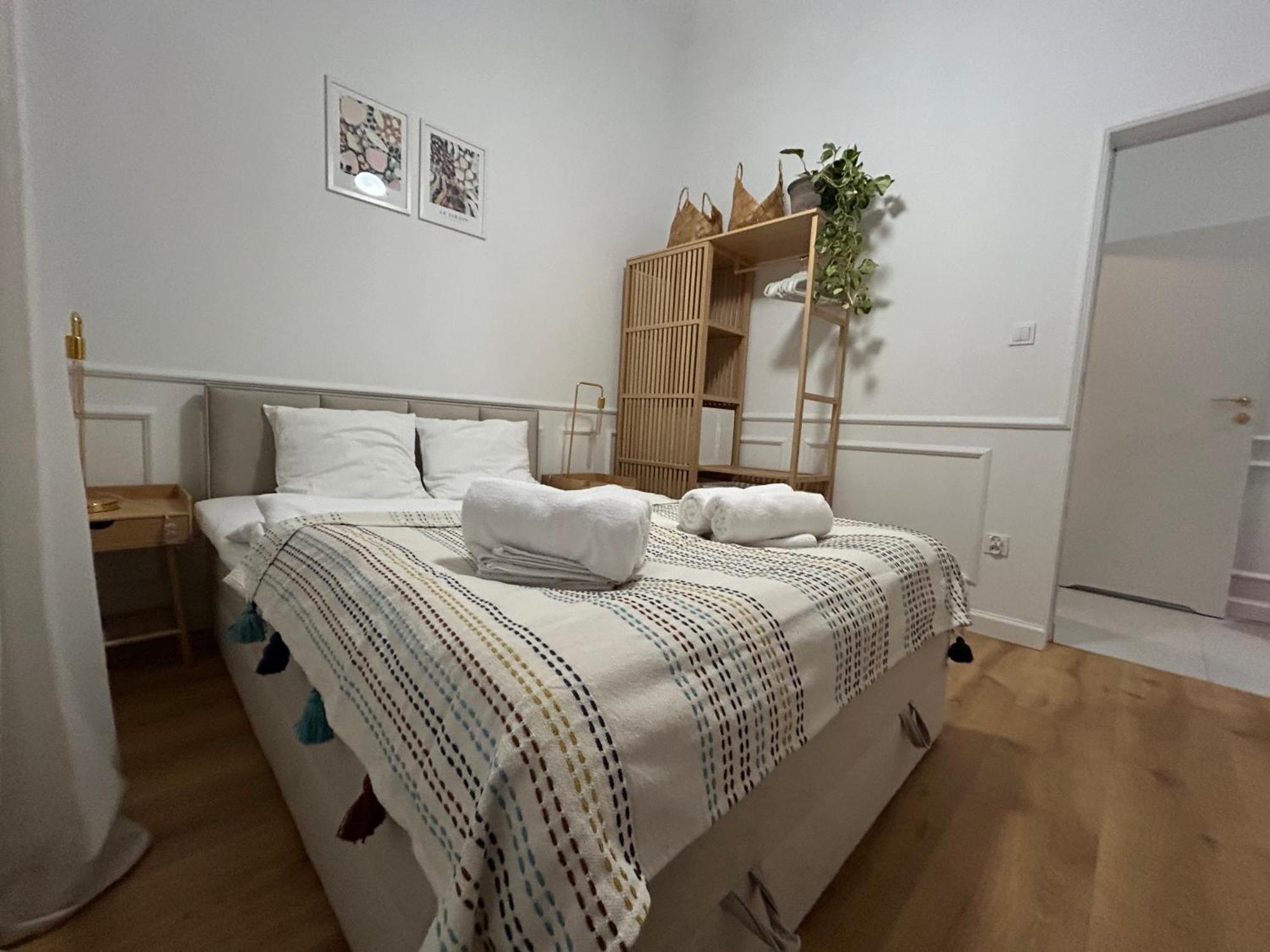 Apartament Przy Bulwarze ヴロツワフ エクステリア 写真